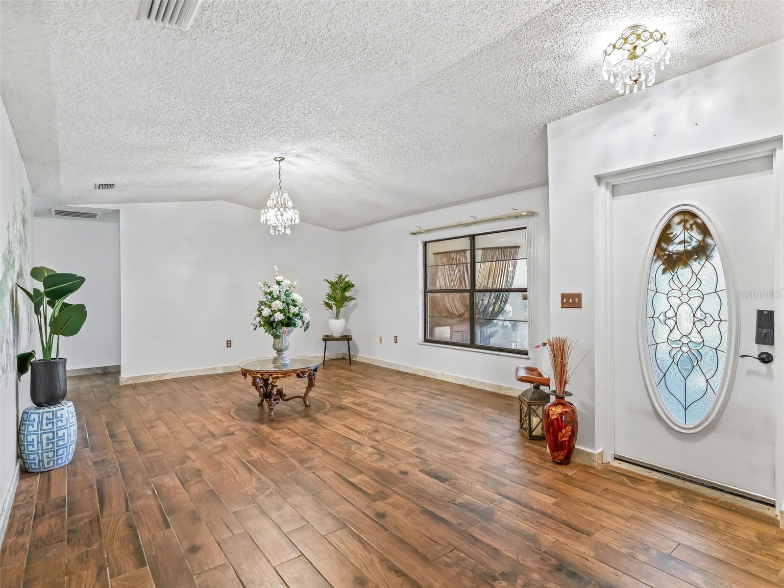 Image 14 of 92 For 6350 86th Avenue