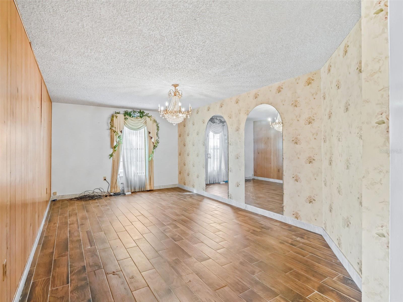 Image 16 of 92 For 6350 86th Avenue