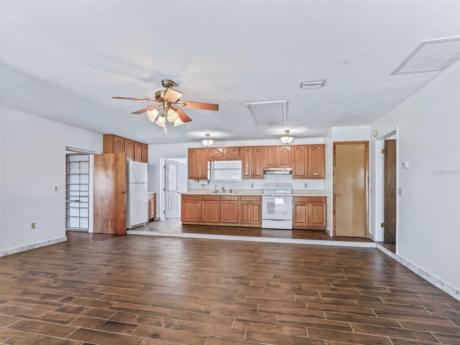 Image 51 of 92 For 6350 86th Avenue