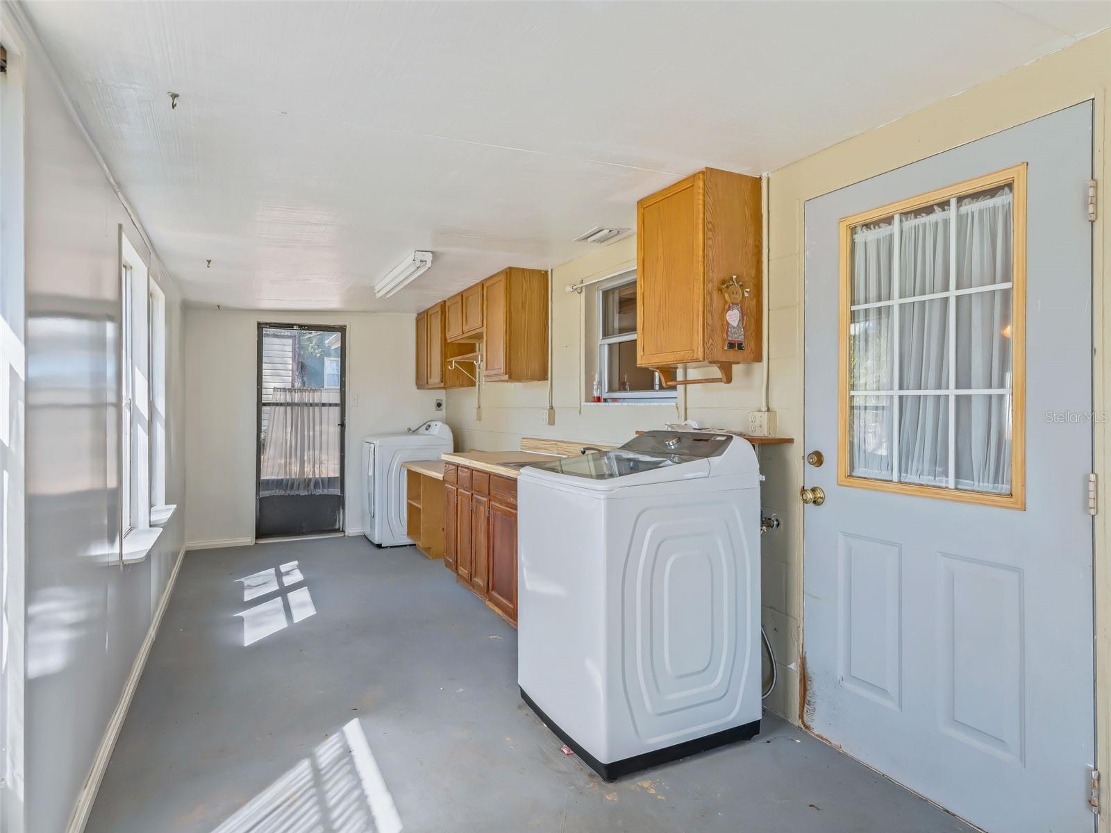 Image 63 of 92 For 6350 86th Avenue