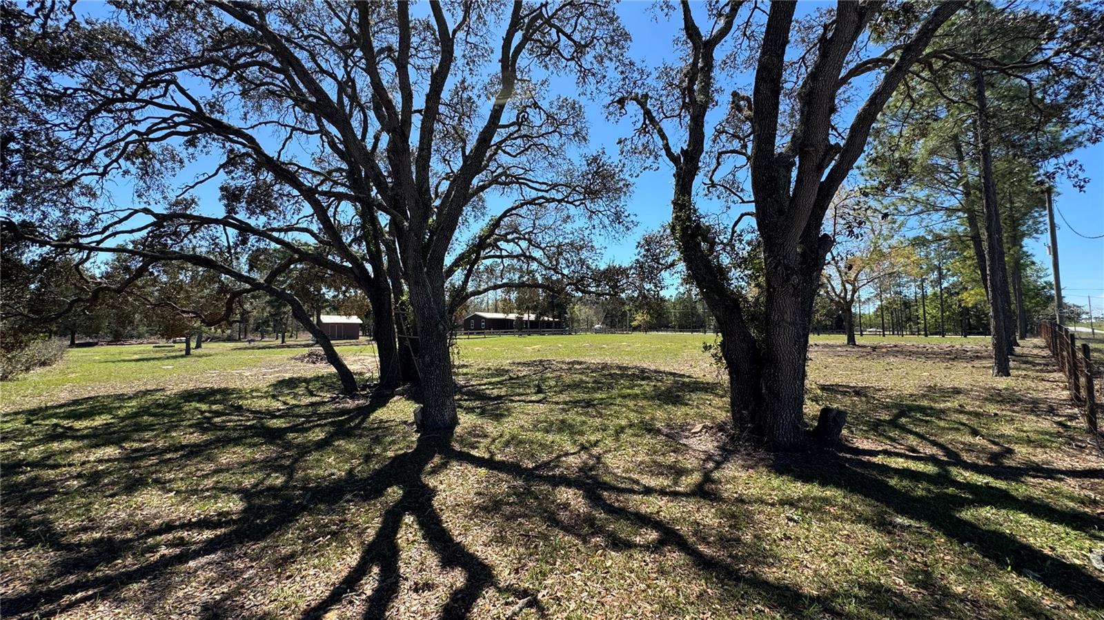 Image 4 of 33 For 6845 Sunnyview Point