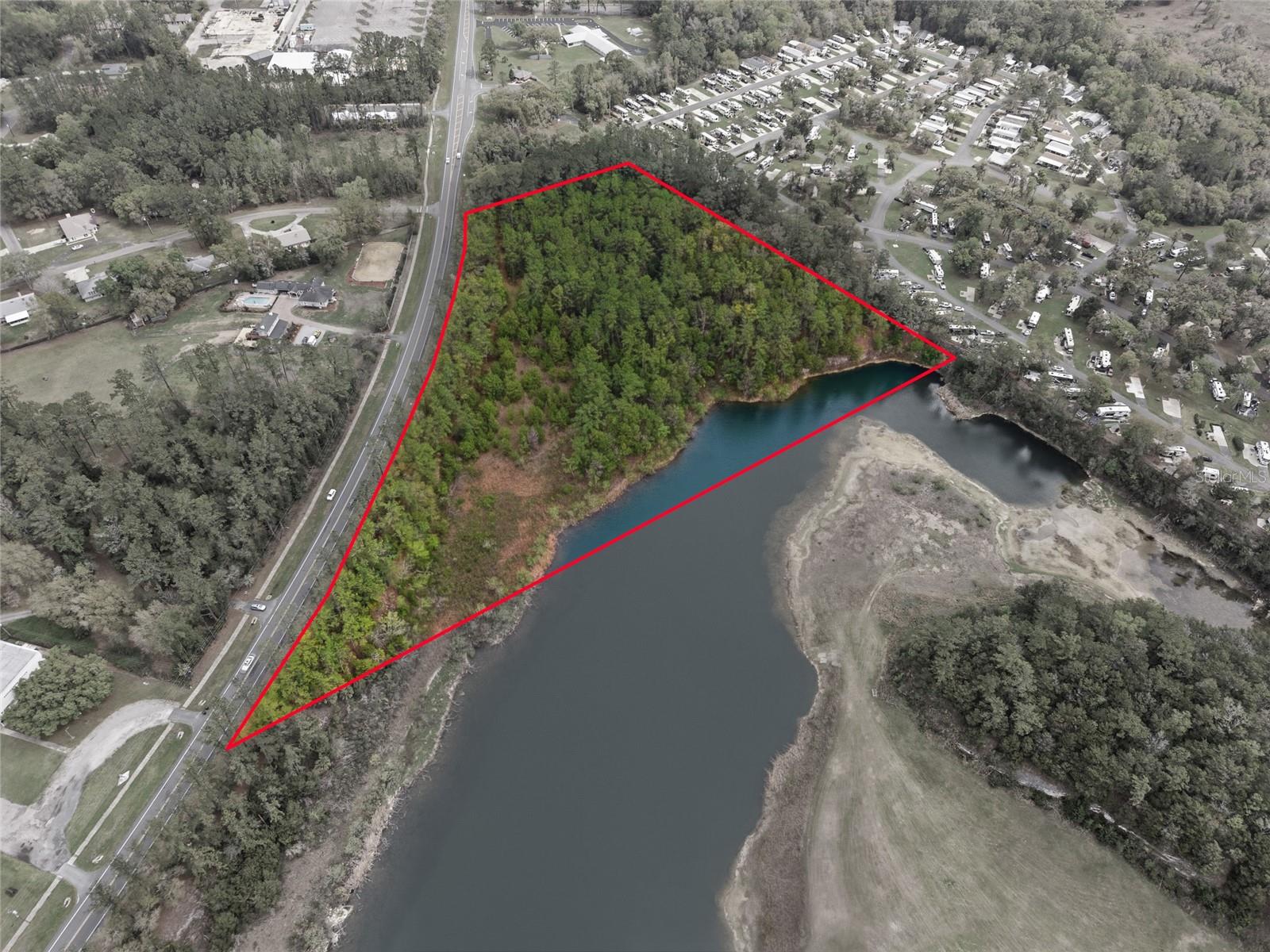 Image 14 of 32 For 1041 6th Boulevard