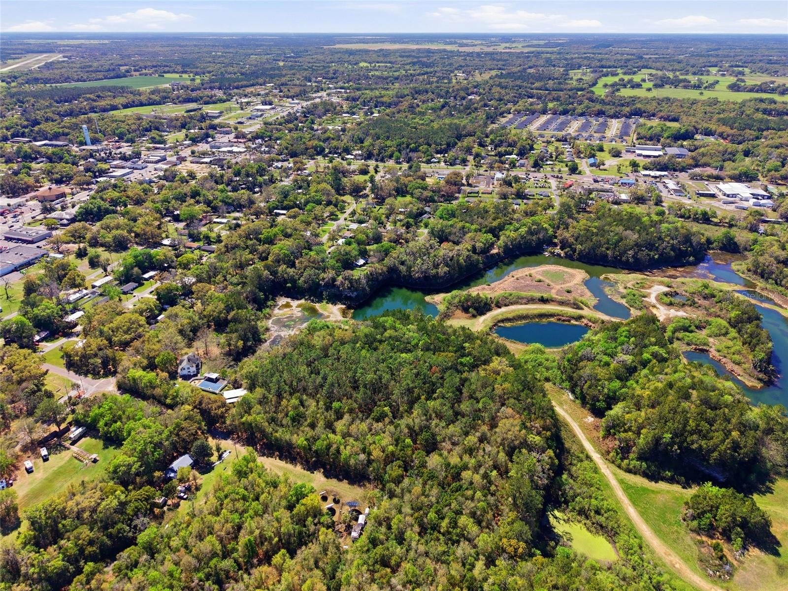 Image 30 of 32 For 1041 6th Boulevard