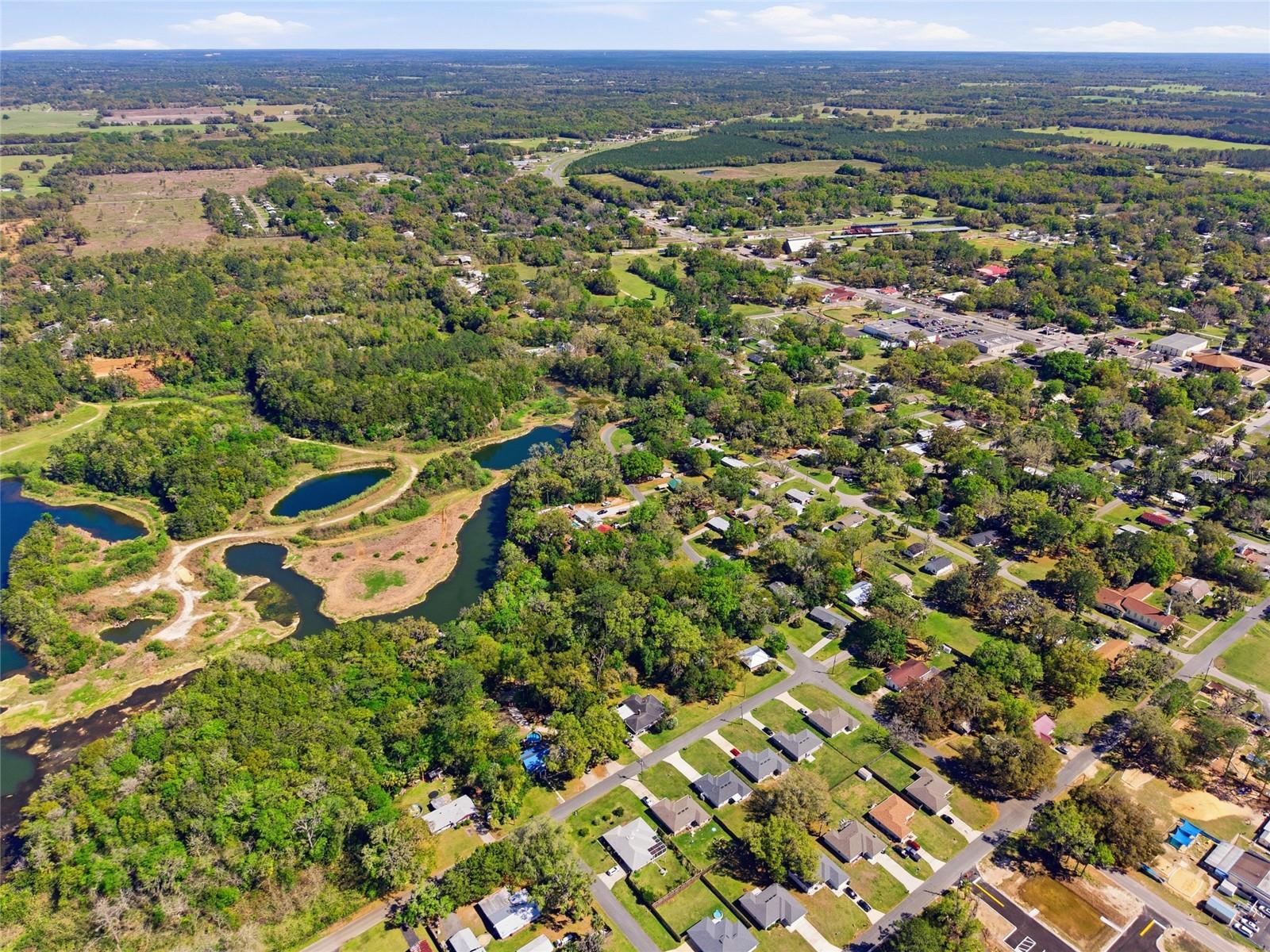 Image 4 of 32 For 1041 6th Boulevard