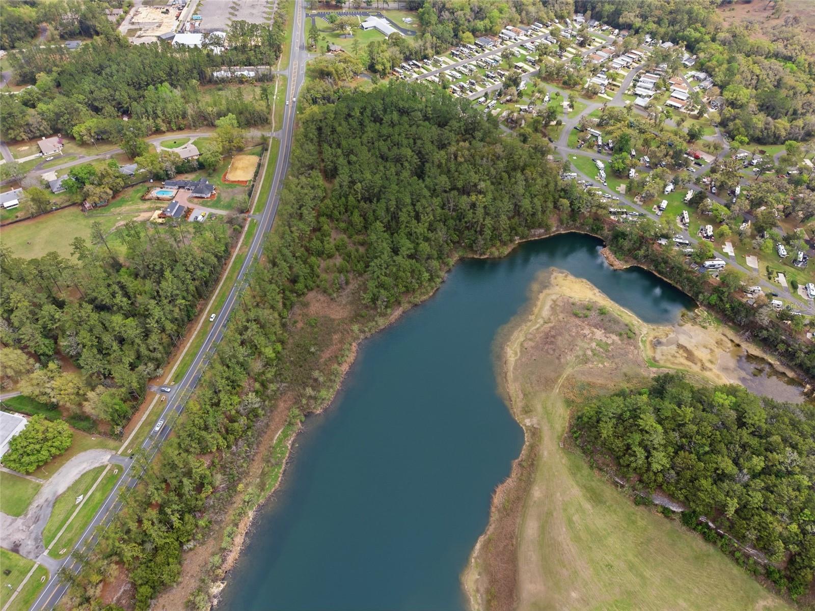 Image 5 of 32 For 1041 6th Boulevard