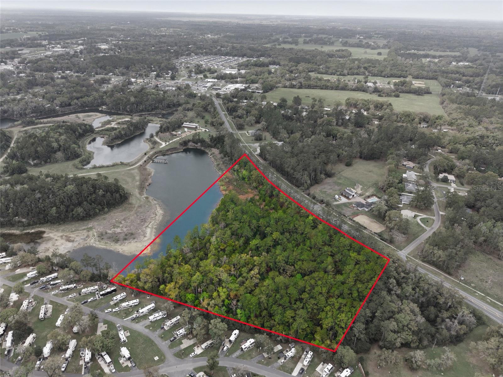 Image 9 of 32 For 1041 6th Boulevard