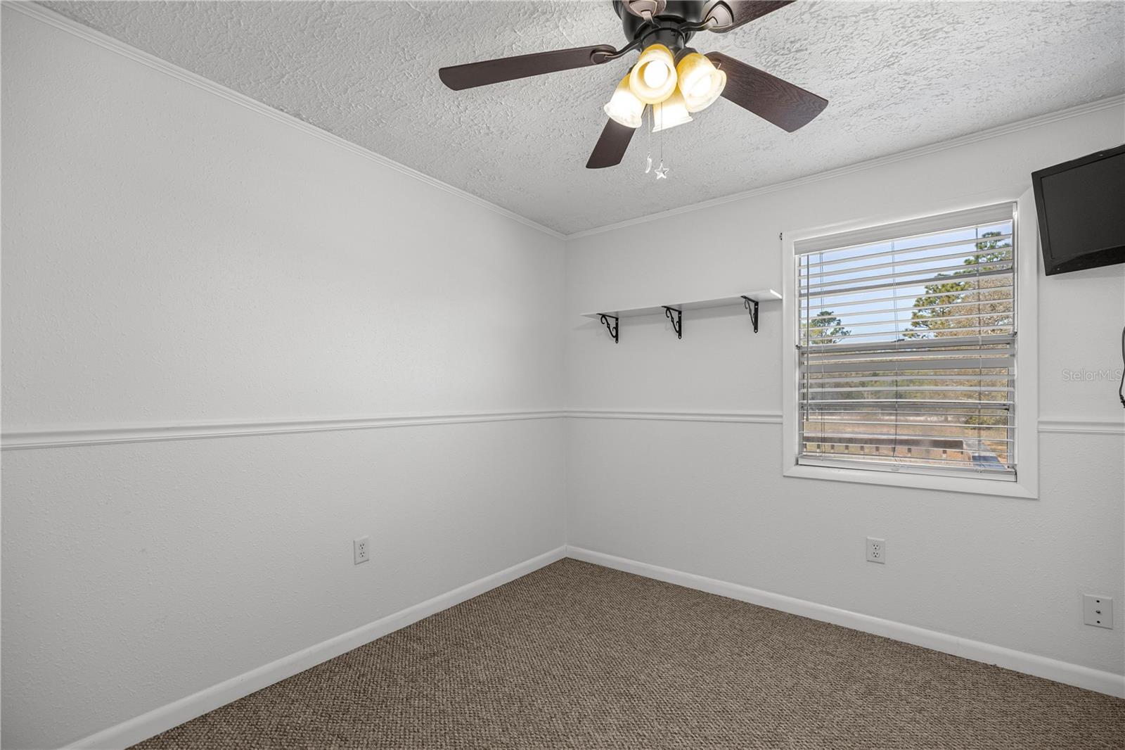 Image 16 of 36 For 2800 141st Court