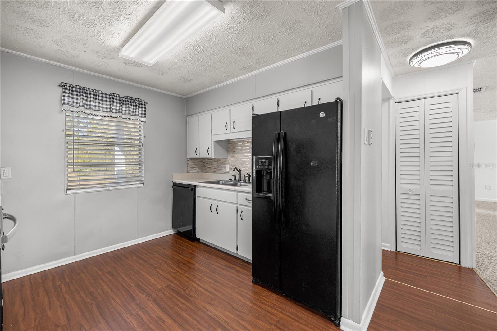 Image 7 of 36 For 2800 141st Court