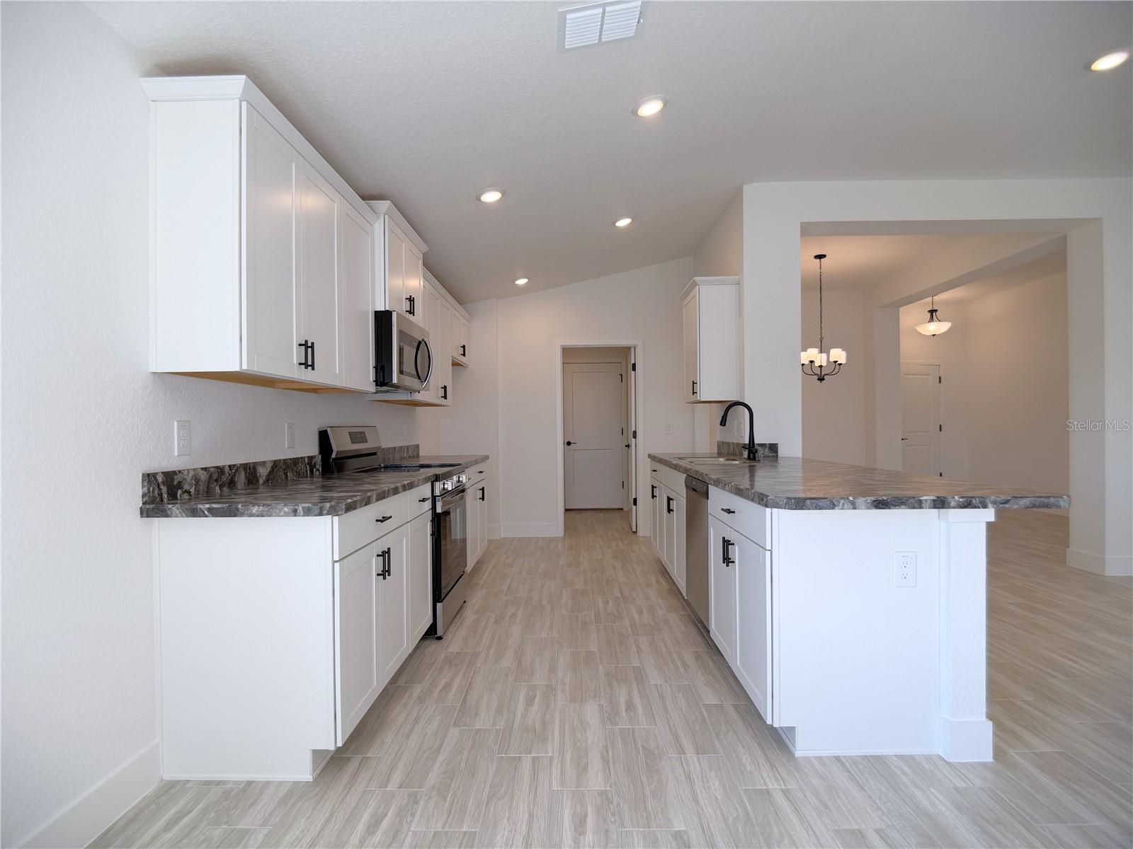 Image 7 of 27 For 4480 31st Place