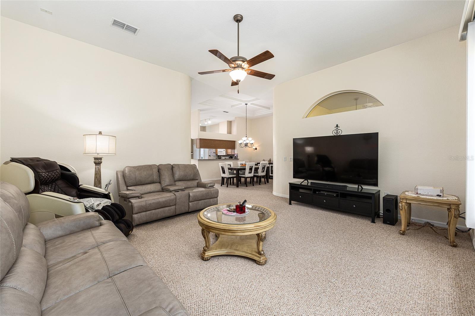 Image 17 of 52 For 11719 72nd Circle