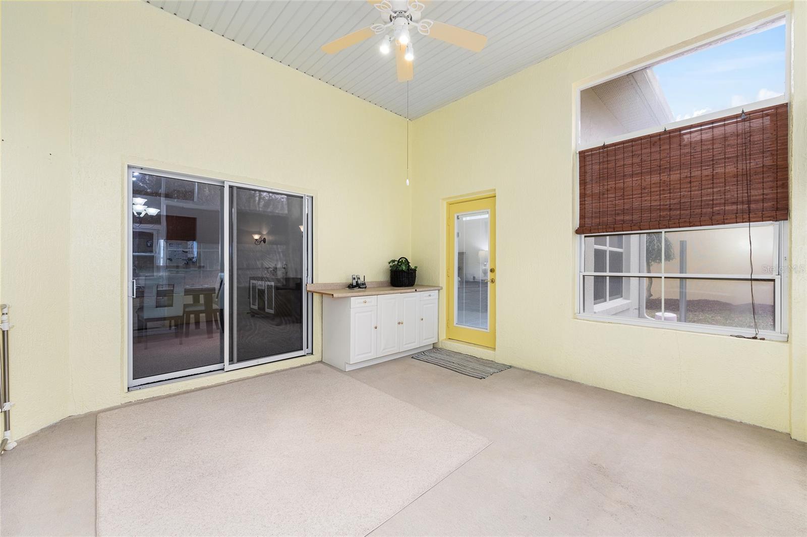 Image 36 of 52 For 11719 72nd Circle