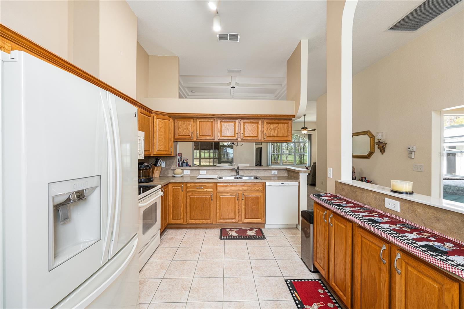 Image 8 of 52 For 11719 72nd Circle