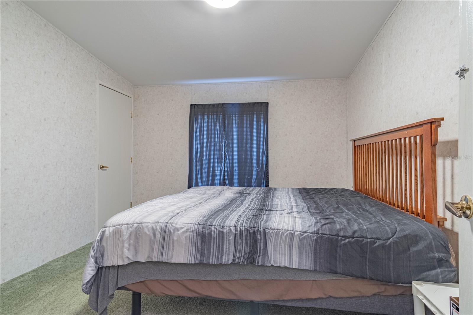 Image 13 of 33 For 2727 Center Street