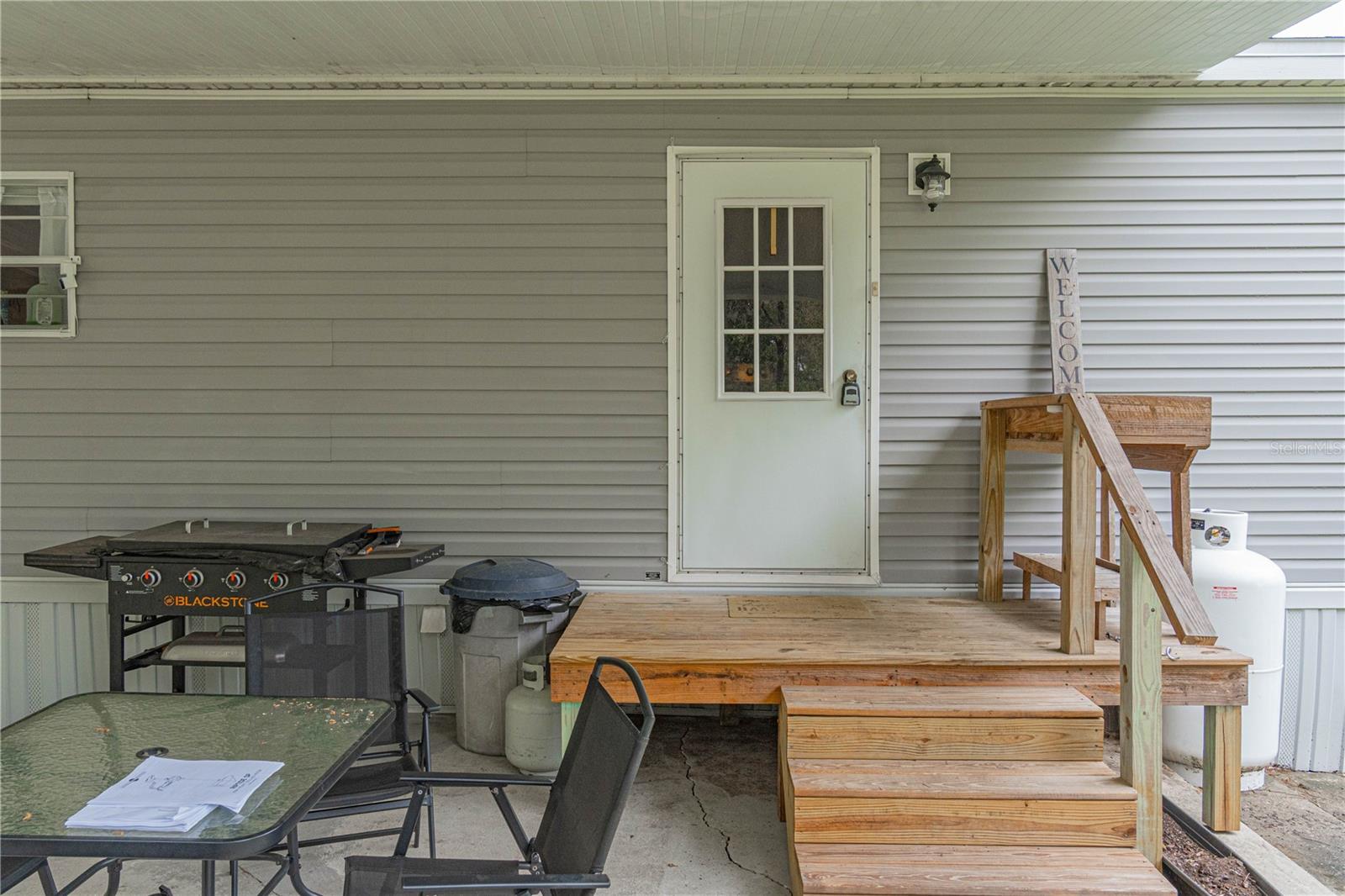 Image 18 of 33 For 2727 Center Street