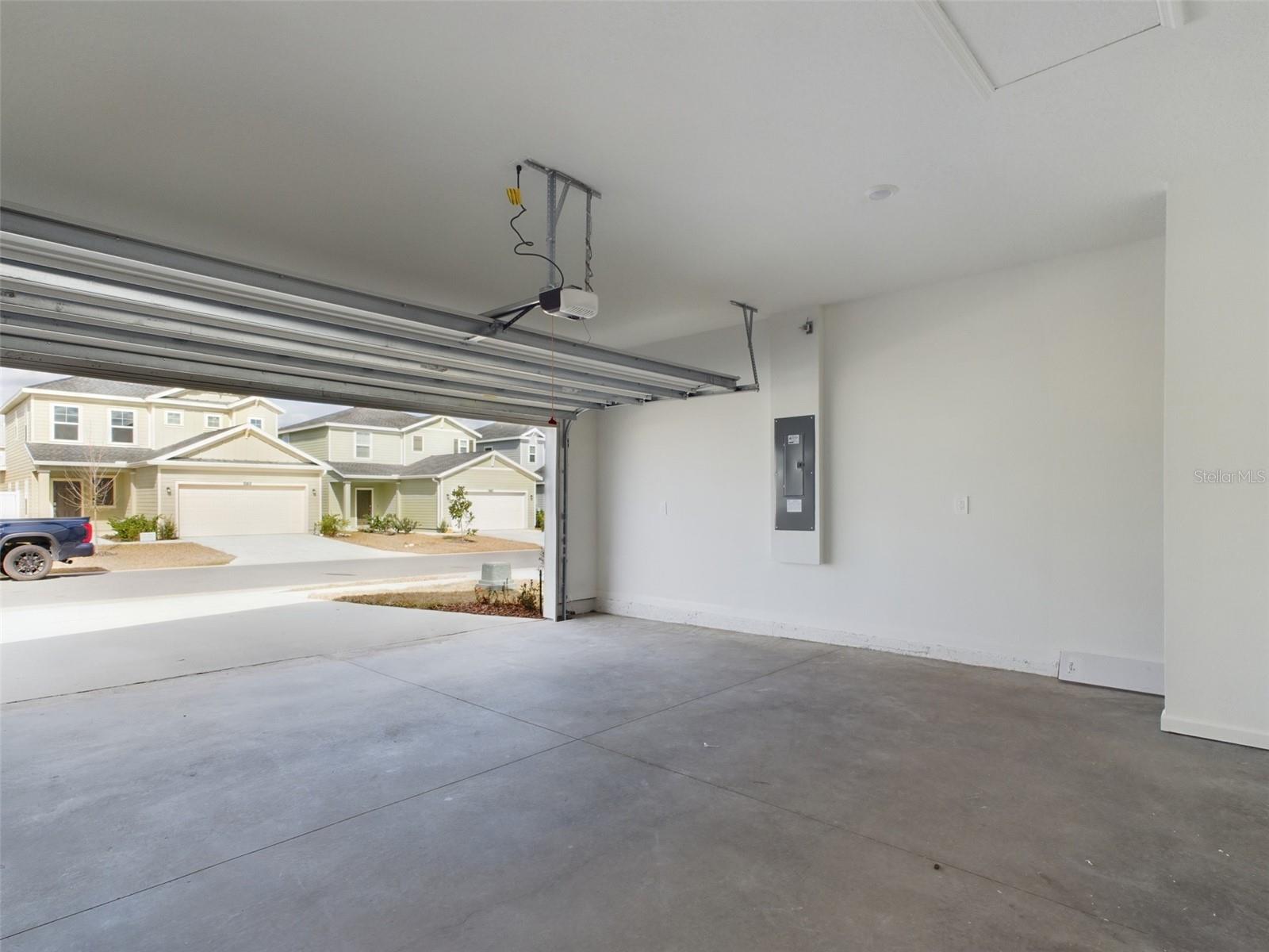 Image 24 of 43 For 4729 83rd Loop