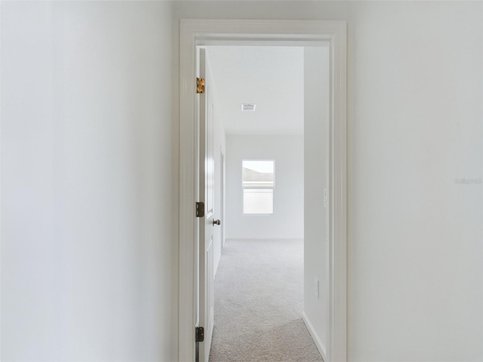 Image 4 of 43 For 4729 83rd Loop