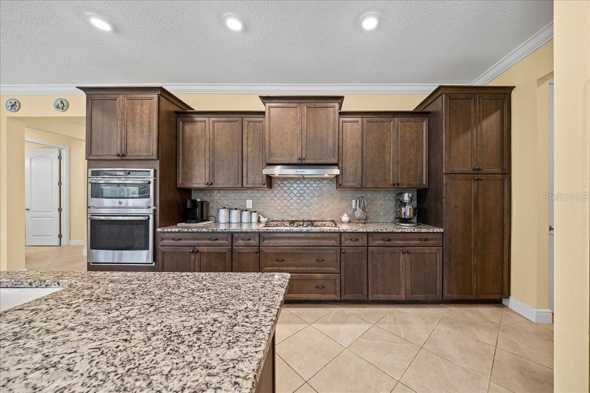 Image 16 of 48 For 9026 89th Street Road