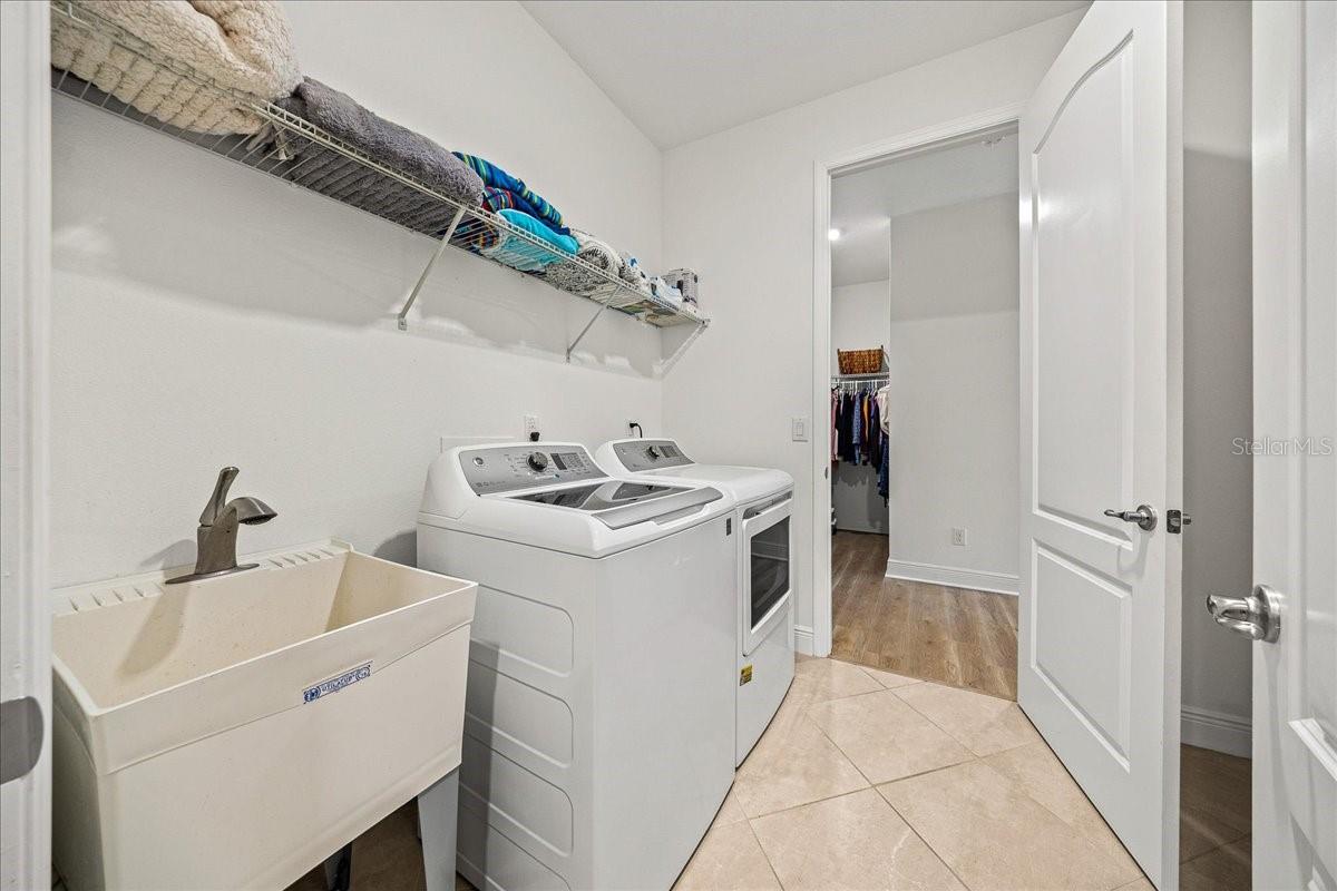 Image 35 of 48 For 9026 89th Street Road