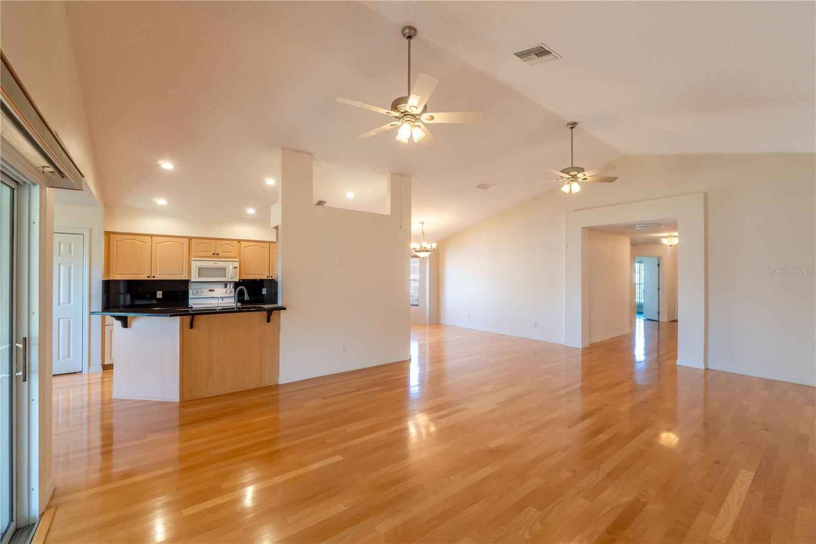 Image 10 of 41 For 4486 Lake Vista Trail