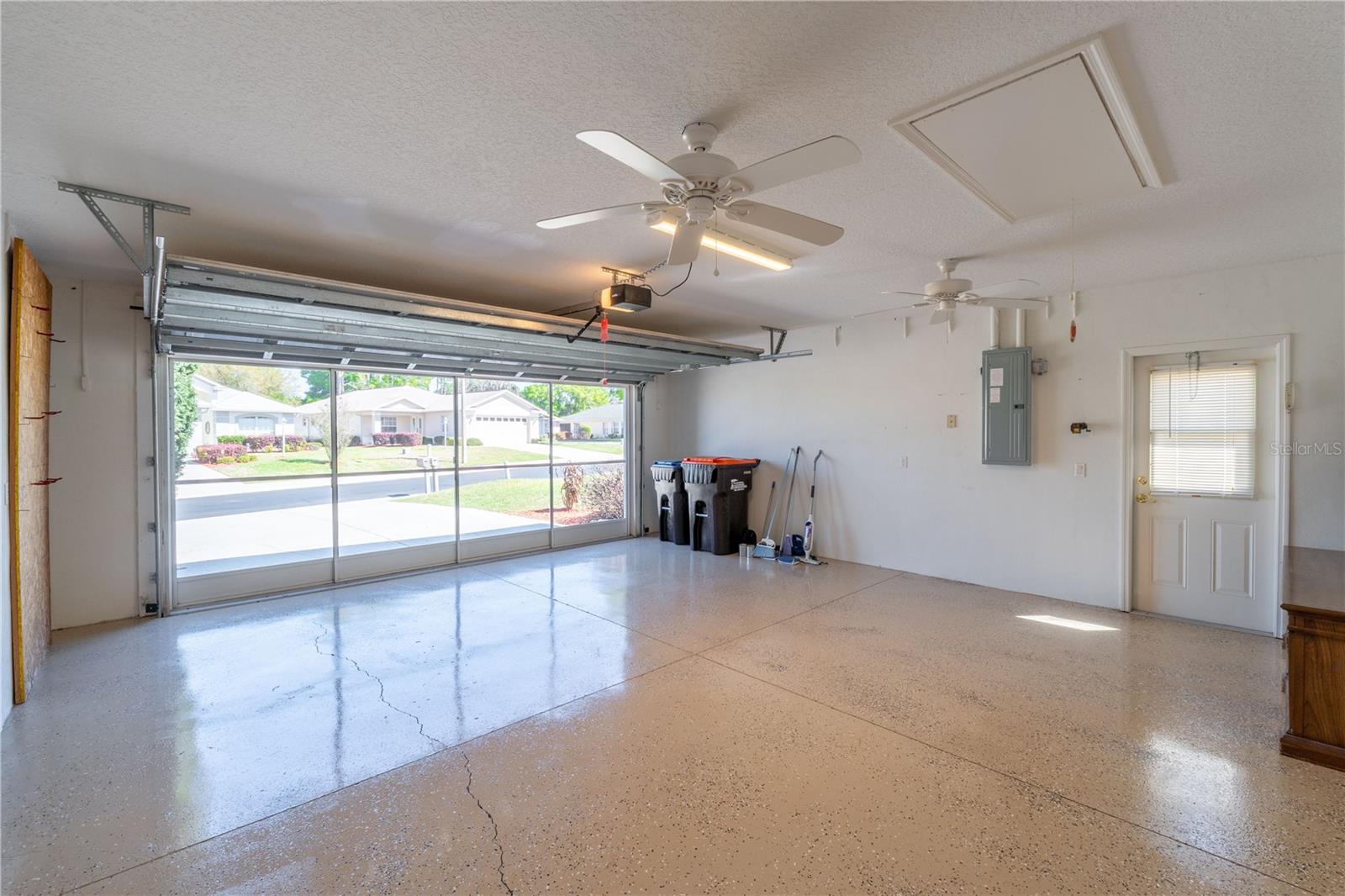 Image 30 of 41 For 4486 Lake Vista Trail