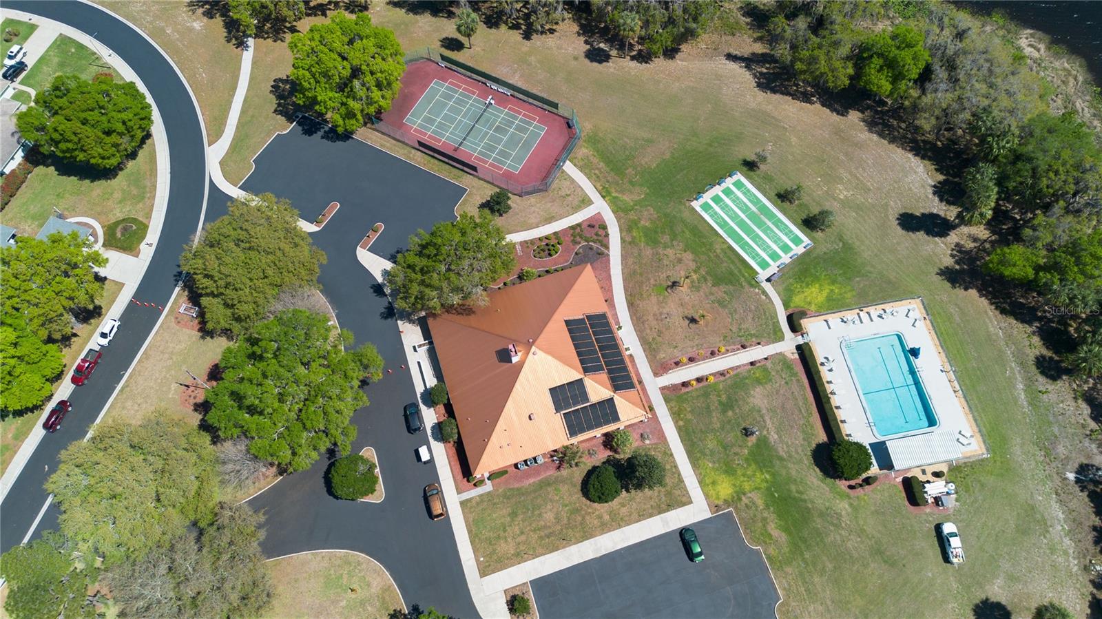 Image 33 of 41 For 4486 Lake Vista Trail