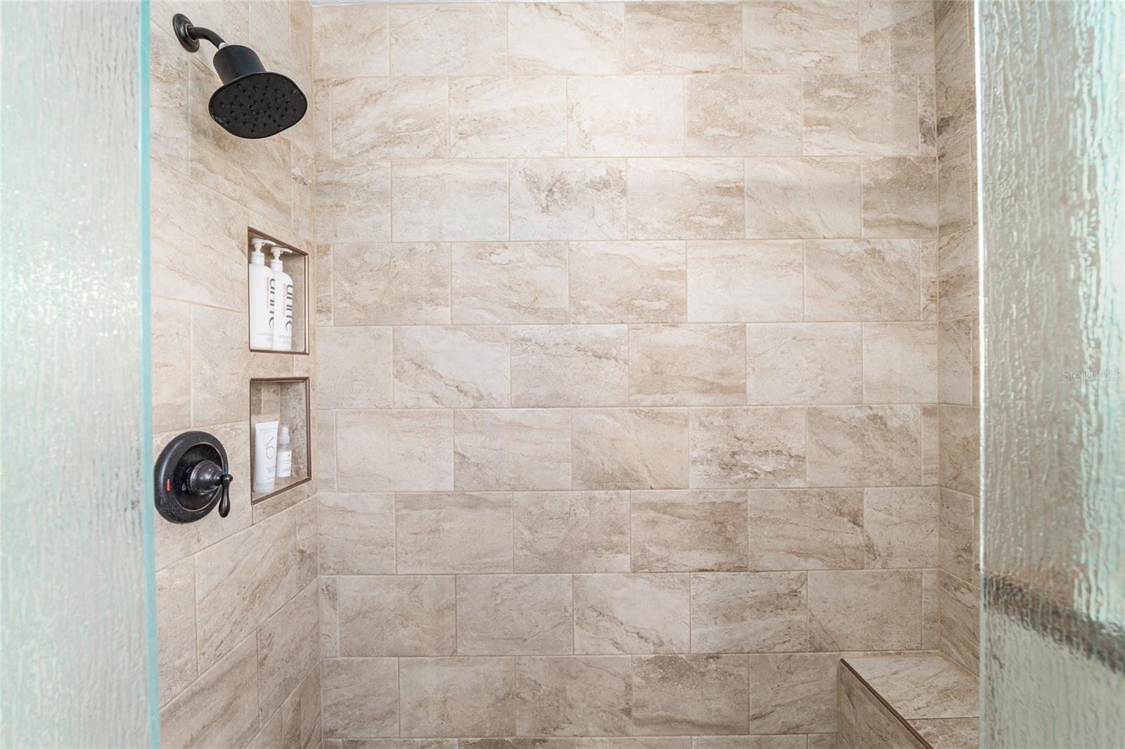 Image 32 of 90 For 12975 Us-301