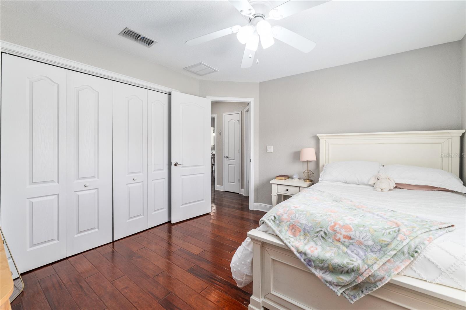 Image 37 of 90 For 12975 Us-301