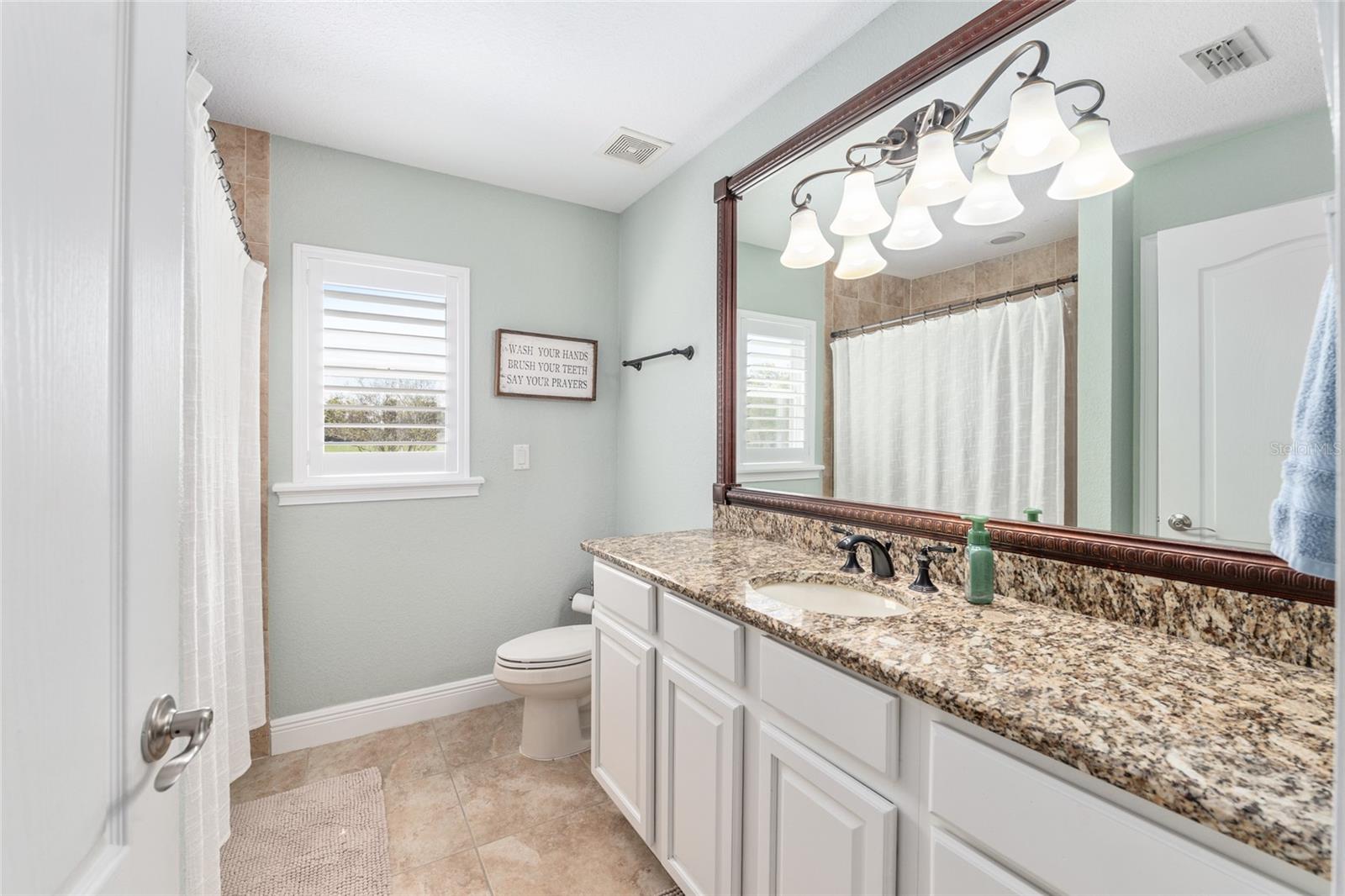 Image 38 of 90 For 12975 Us-301