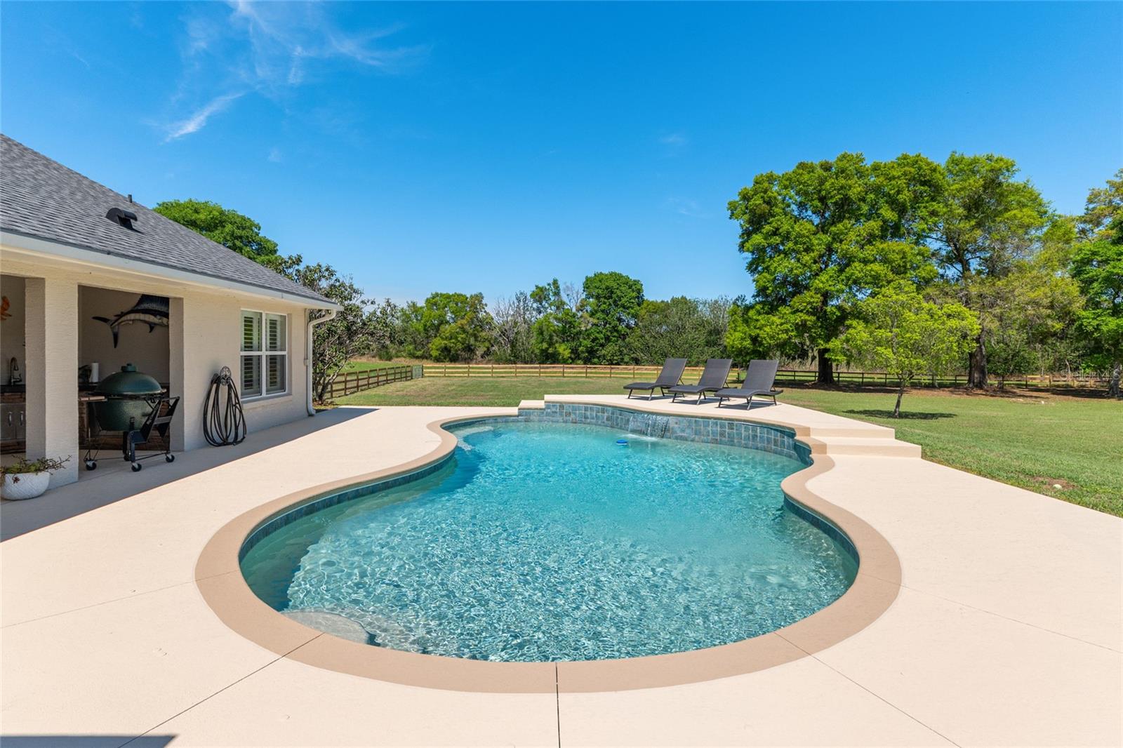 Image 54 of 90 For 12975 Us-301