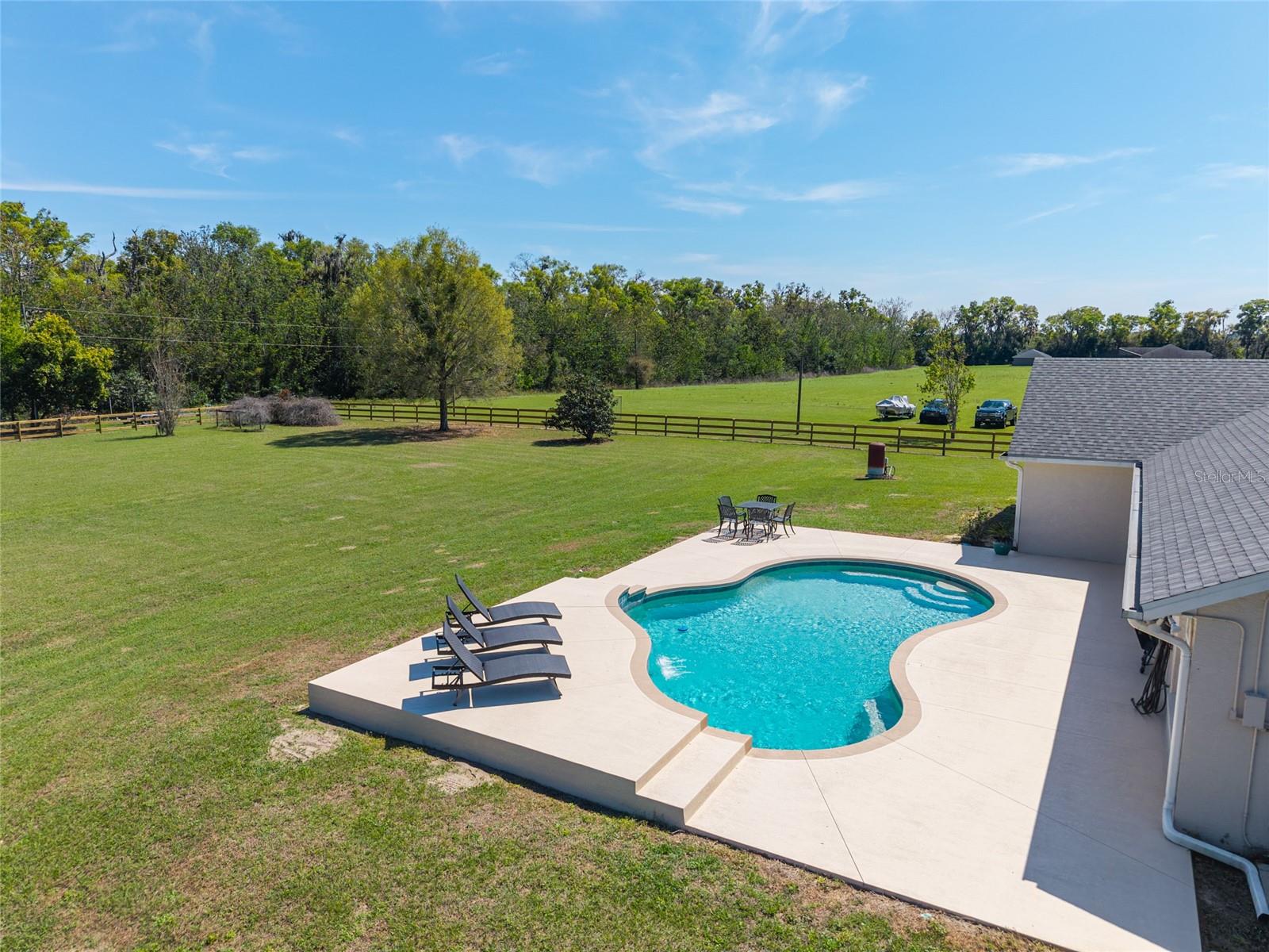 Image 79 of 90 For 12975 Us-301