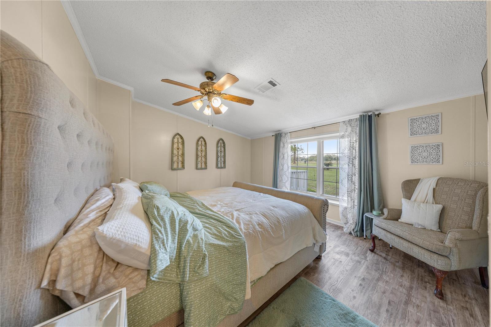 Image 13 of 50 For 18850 12th Lane