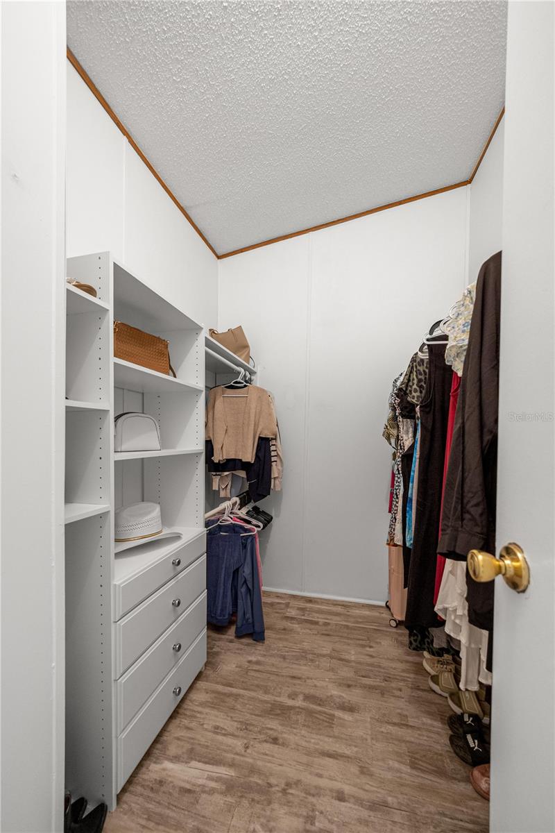 Image 17 of 50 For 18850 12th Lane