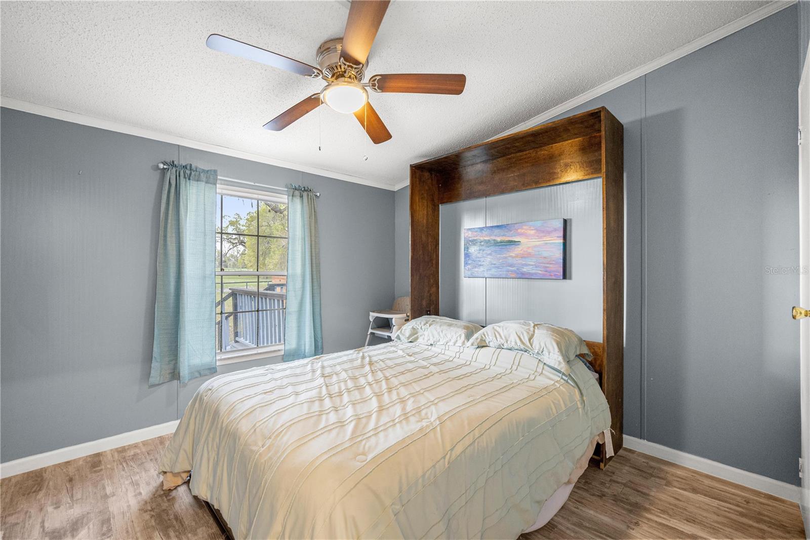 Image 21 of 50 For 18850 12th Lane