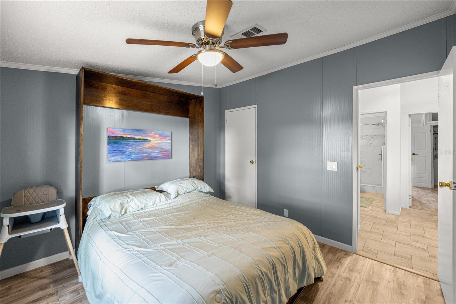 Image 22 of 50 For 18850 12th Lane