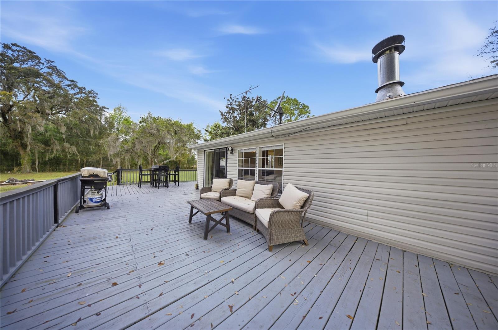 Image 26 of 50 For 18850 12th Lane