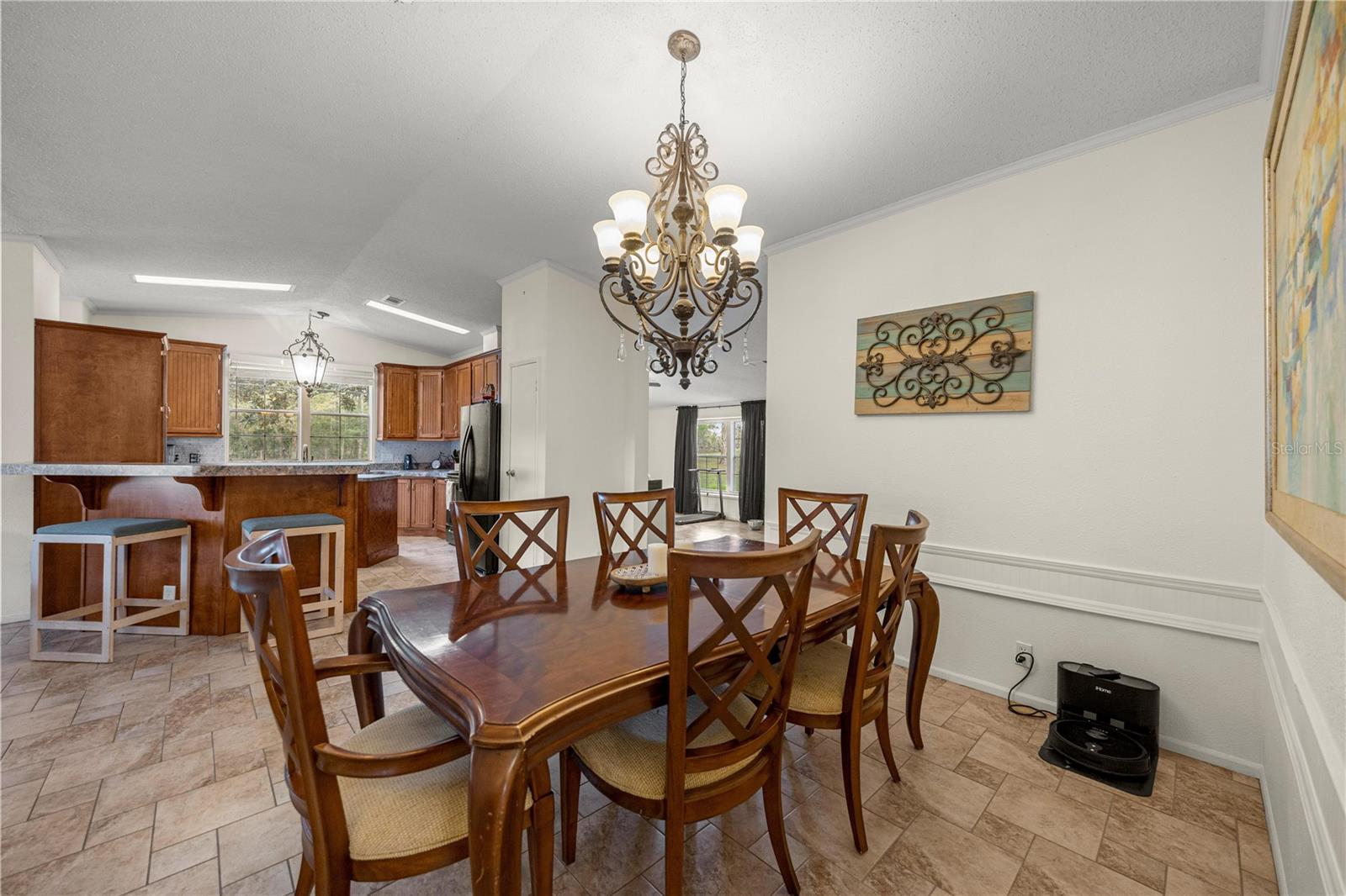 Image 9 of 50 For 18850 12th Lane