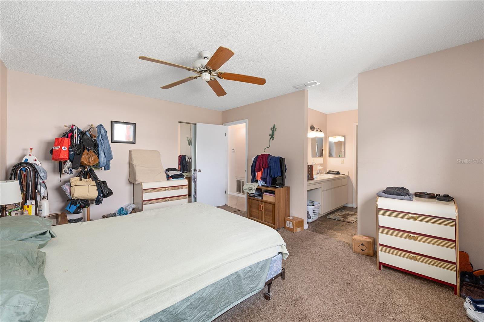 Image 21 of 34 For 6461 109th Place