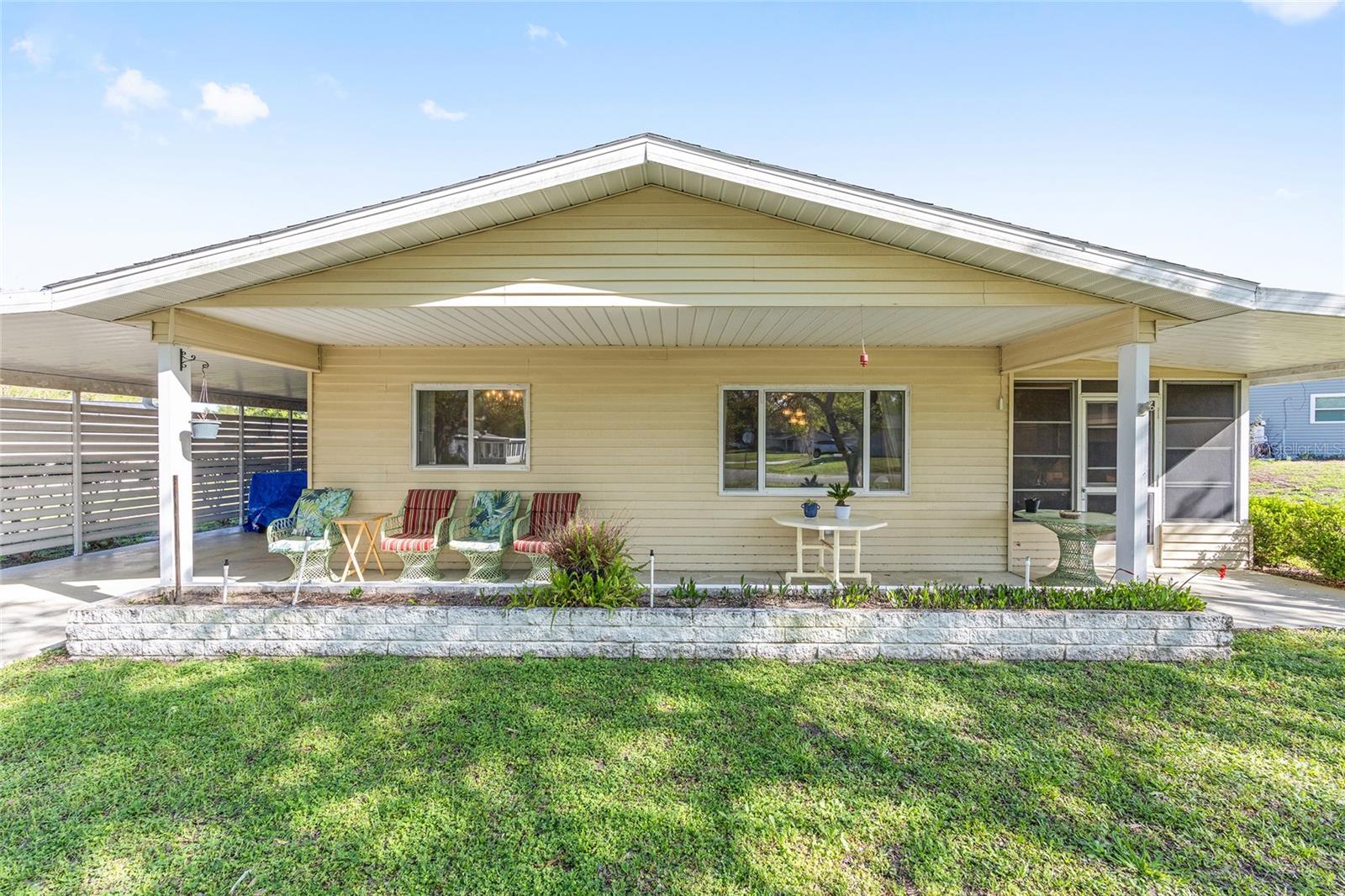 Image 4 of 34 For 6461 109th Place