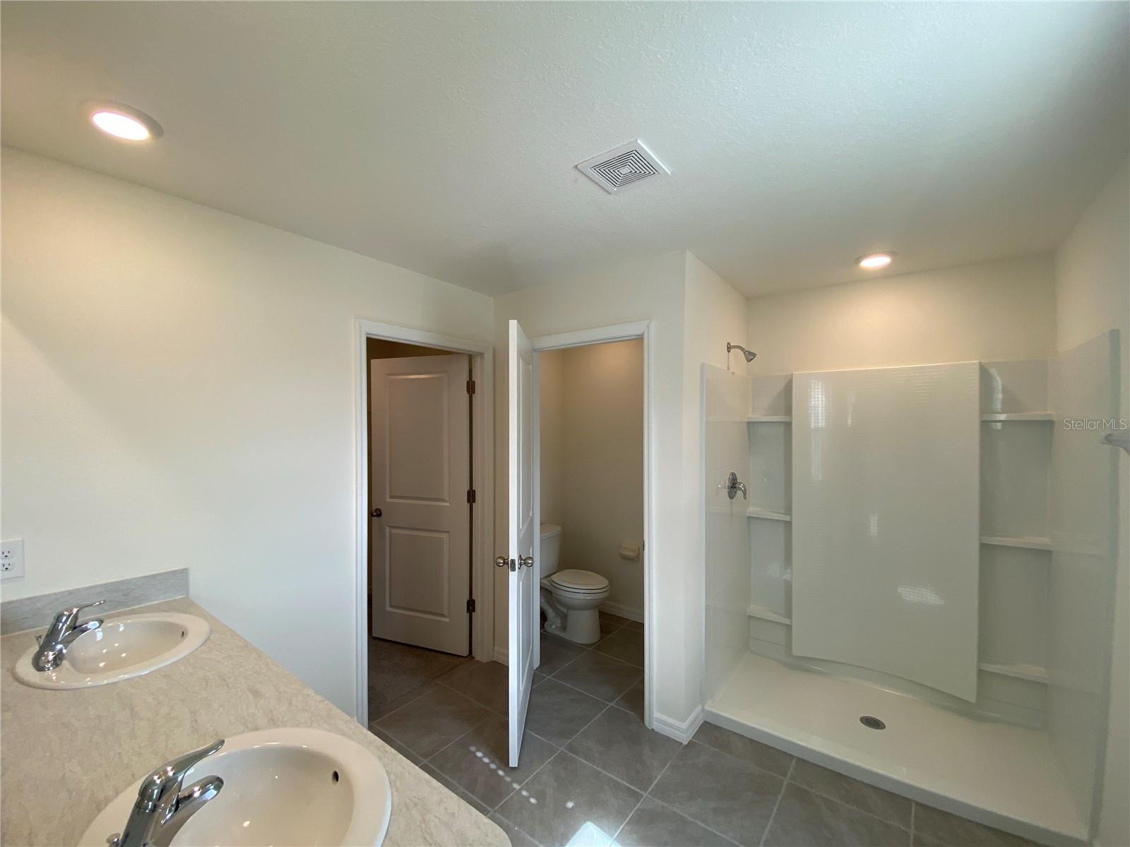 Image 23 of 35 For 2280 246 Terrace