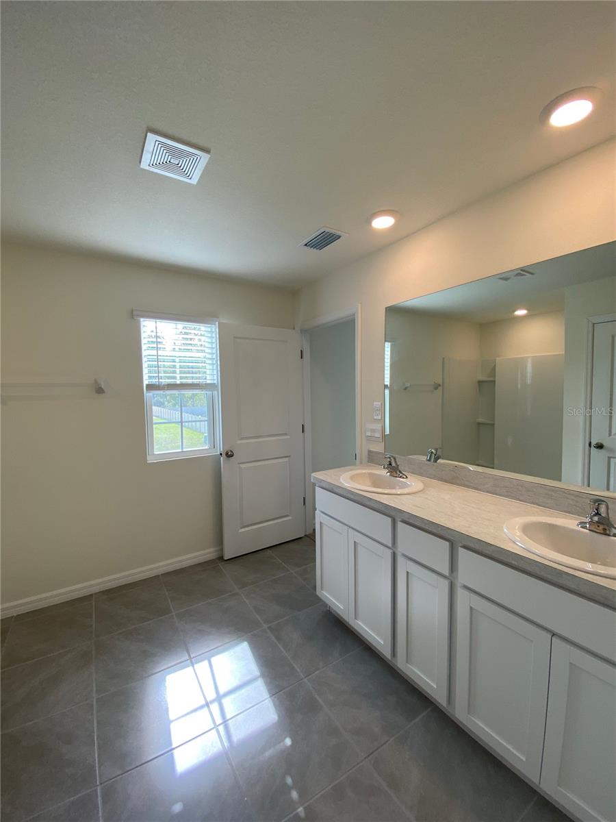 Image 24 of 35 For 2280 246 Terrace