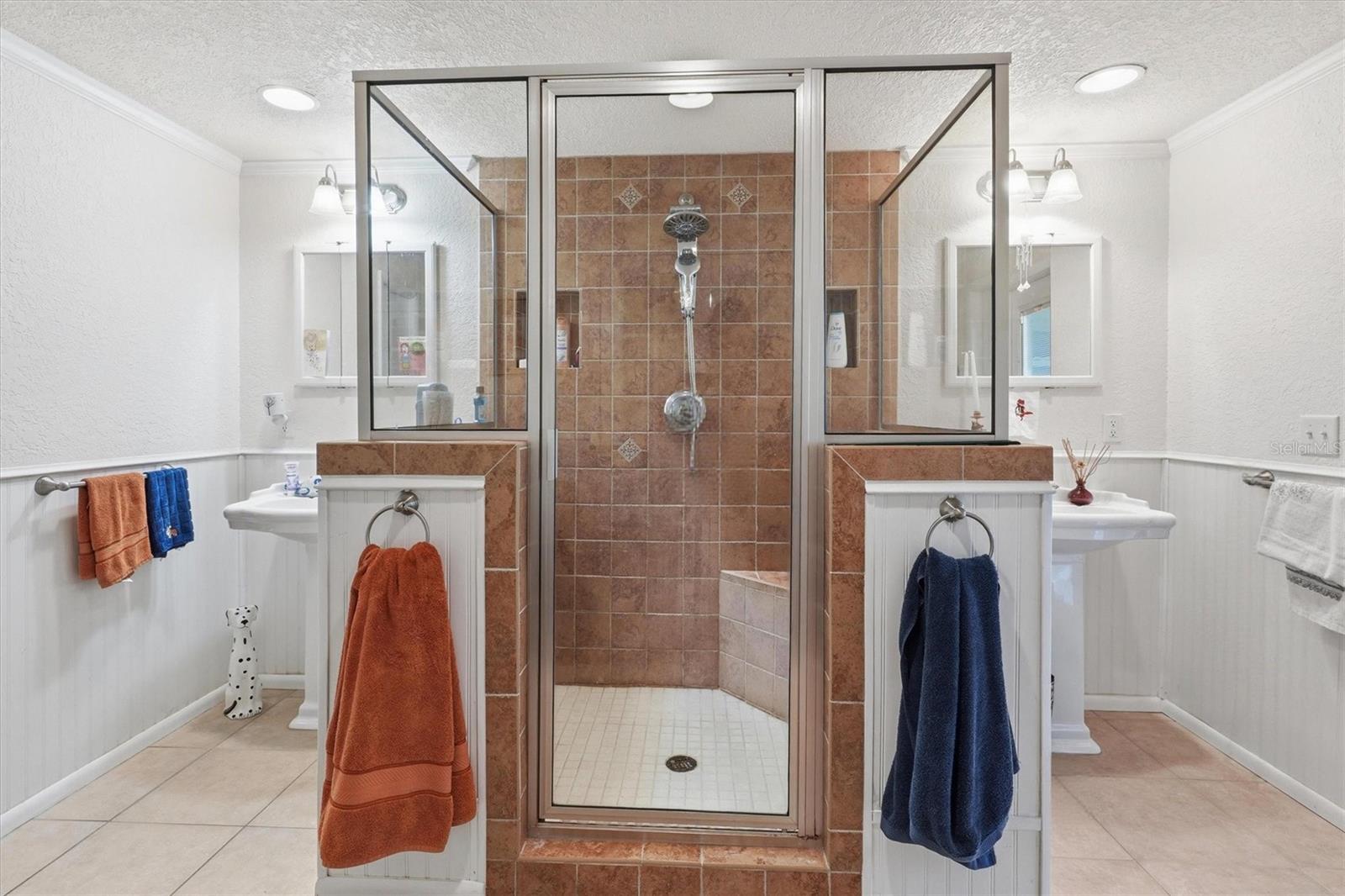 Image 18 of 39 For 18558 12th Court