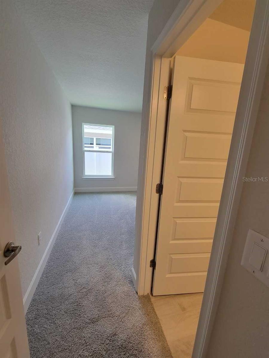 Image 22 of 28 For 10453 42nd Avenue