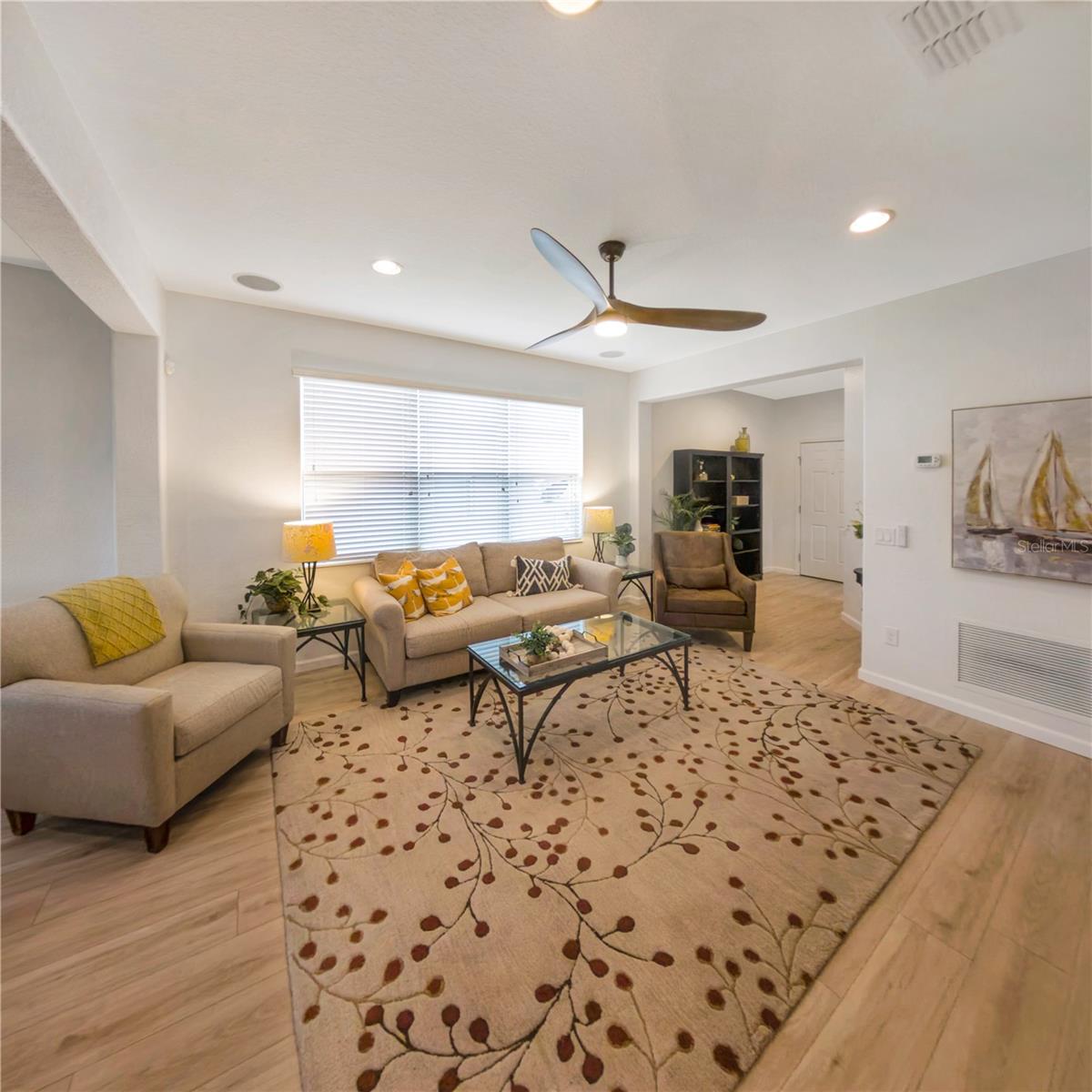 Image 8 of 22 For 7235 91st Court