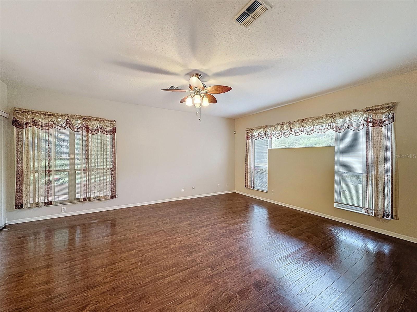 Image 26 of 83 For 19295 90th Lane Road