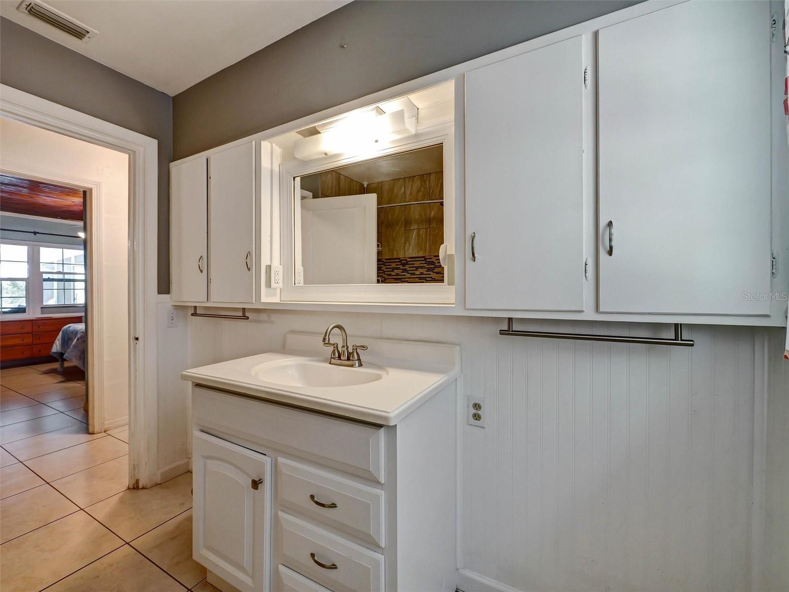 Image 10 of 47 For 9714 110th St Rd