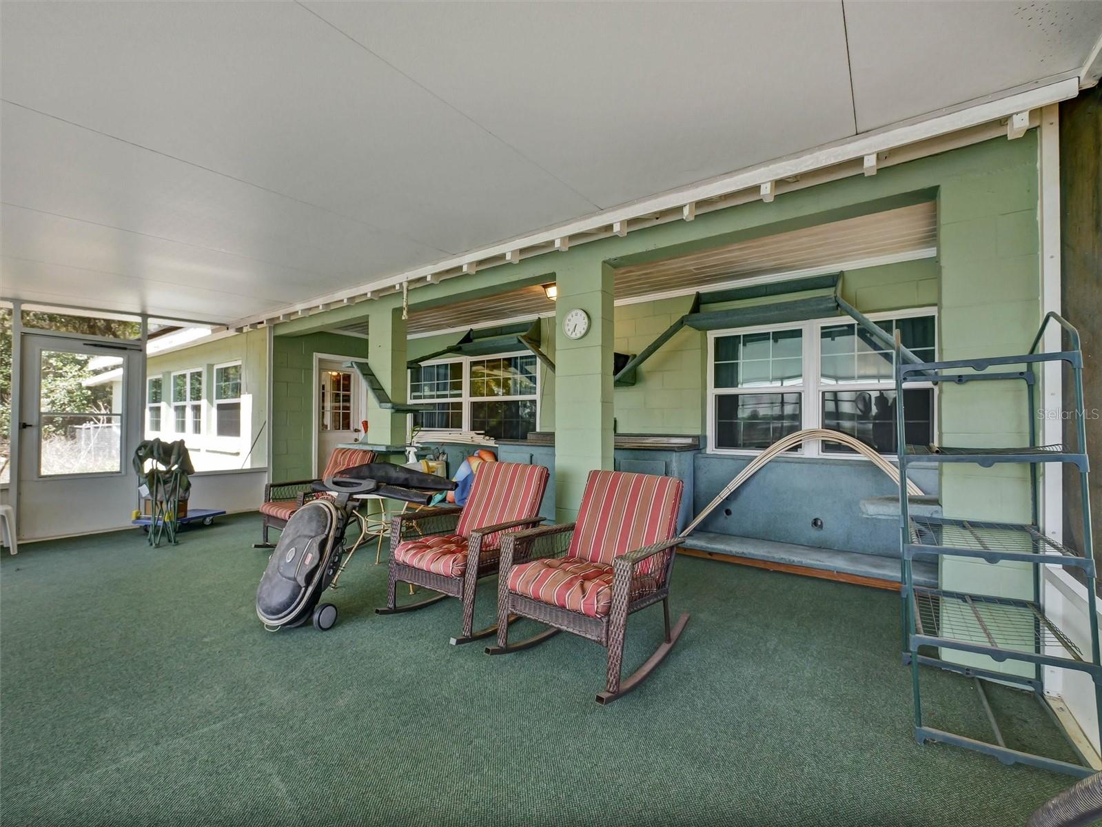 Image 23 of 47 For 9714 110th St Rd