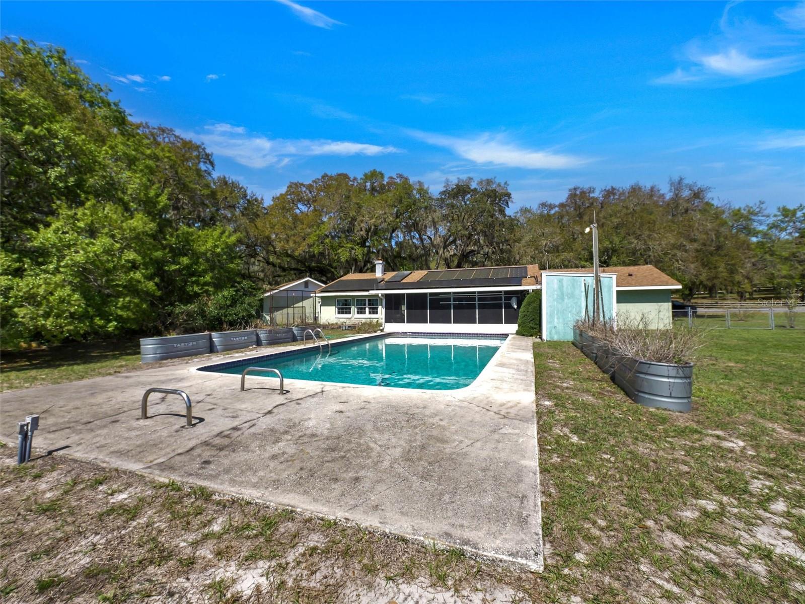 Image 28 of 47 For 9714 110th St Rd