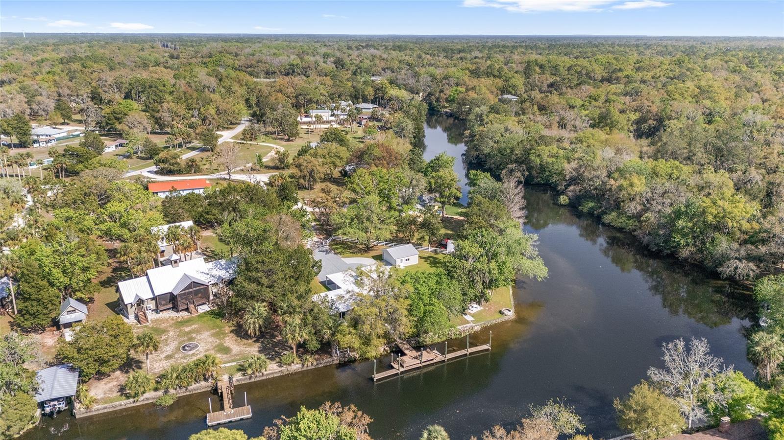 Image 8 of 87 For 34 Garden Mall Court