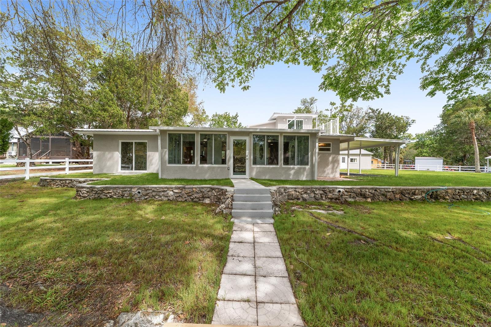 Image 81 of 87 For 34 Garden Mall Court