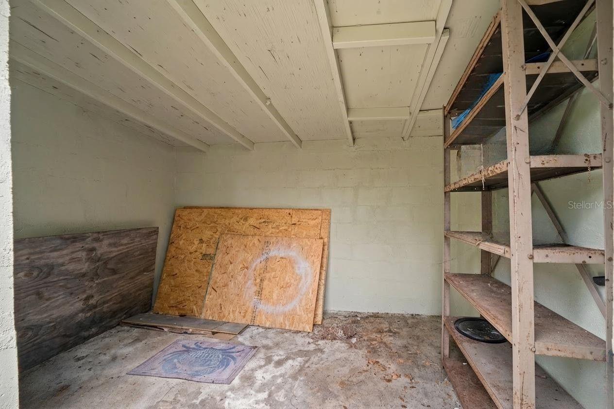 Image 18 of 19 For 9318 Spring Terrace